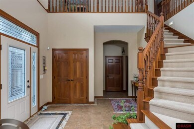 31 Deerwood Ct, North Mankato, MN 56003 - photo 2