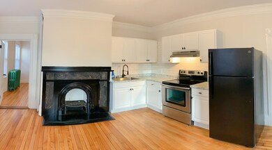 610 State St unit A, Portsmouth, NH 03801 - photo 4