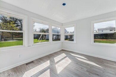 358 Beecroft Place, Oakhurst, NJ 07755 - photo 5