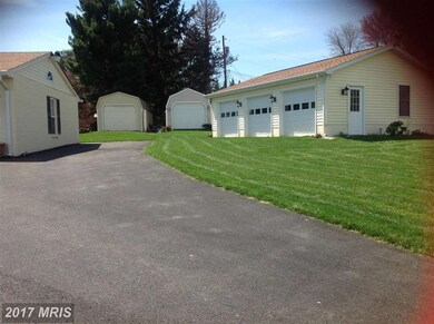 11316 Wacomor Dr, Germantown, MD 20876 - photo 3