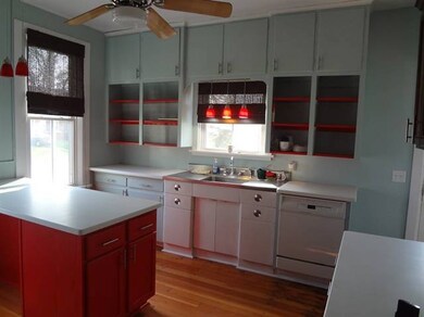 1508 W Lombard St, Davenport, IA 52804 - photo 2