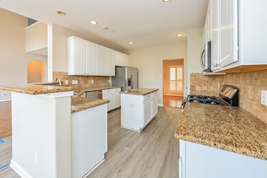 17811 Placid Oak Ct, Cypress, TX 77433 - photo 7