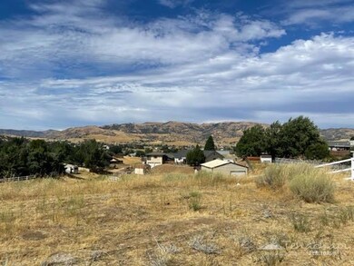 21113 Quail Springs Rd, Tehachapi, CA 93561 - photo 4