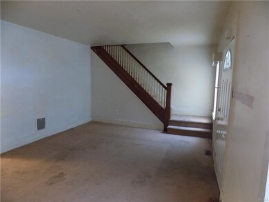 715 Wood St, Bethlehem, PA 18018 - photo 4