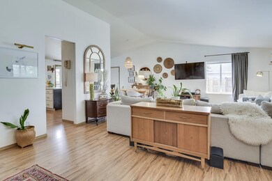 5-web-or-mls-3068 SW Volcano Cir, Redmon