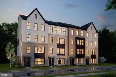 4935 Longmire Way unit 114, Chantilly, VA 20151 - photo 2