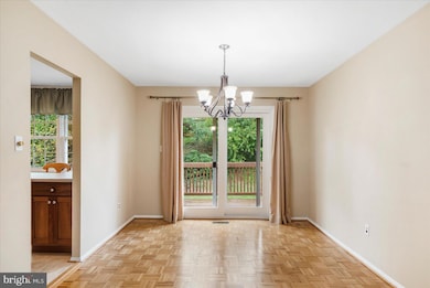 908 Crestwick Rd, Towson, MD 21286 - photo 7