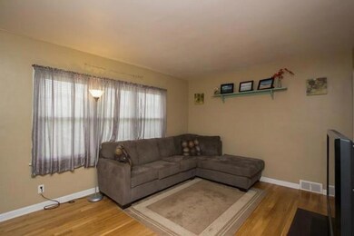 1232 60th St, Des Moines, IA 50311 - photo 5