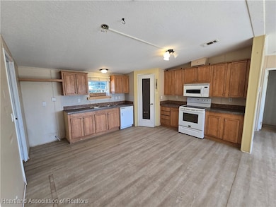 120 Shelby St, Sebring, FL 33876 - photo 5