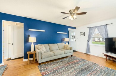 003_fe4c_K 453 Chatham Rd 007