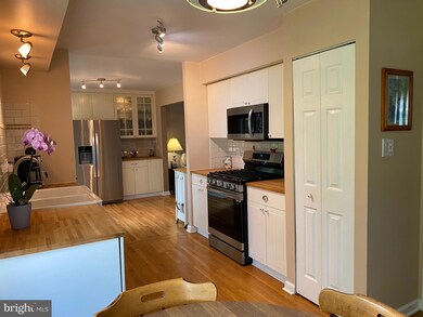 15918 Jerald Rd, Laurel, MD 20707 - photo 4