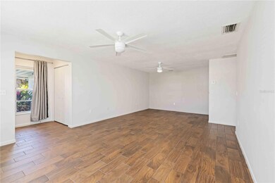 4202 Center Pointe Ln unit 30, Sarasota, FL 34233 - photo 6