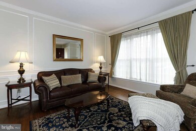 10774 Brewer House Rd, Rockville, MD 20852 - photo 5