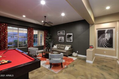 Night-Family Room2