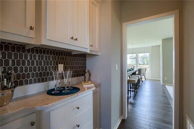 The Serving Pantry is located conveniently between