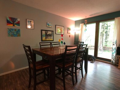 1805 E WHISENHUNT RD COLUMBIA MO 65201