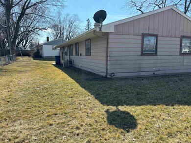 129 Tanglewood Dr, New Haven, IN 46774 - photo 5