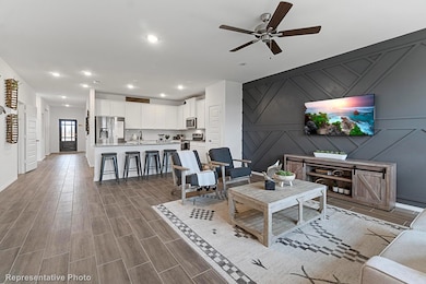 3801 Paradise  Entry