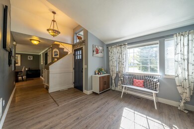 2026 SW 27th St, Redmond, OR 97756 - photo 5