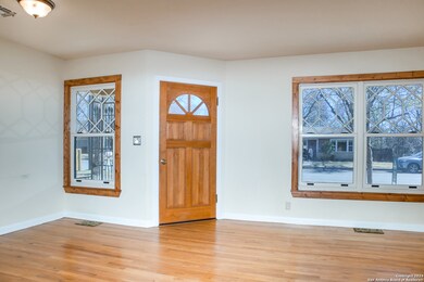 406 N Edison St, Fredericksburg, TX 78624 - photo 7