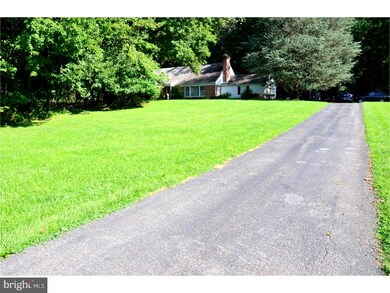 1028 Smithbridge Rd, Glen Mills, PA 19342 - photo 3