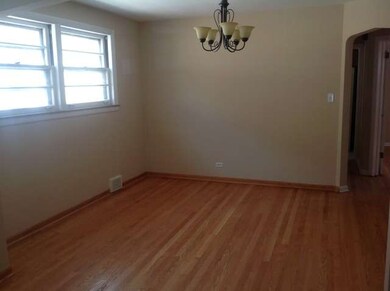 6141 N Fairfield Ave, Chicago, IL 60659 - photo 7