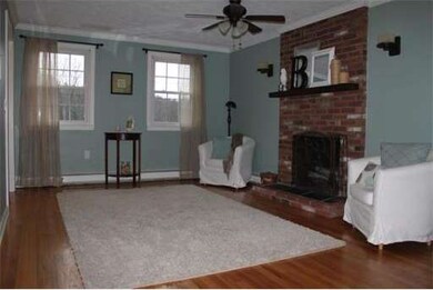 6 Bellingham St, Mendon, MA 01756 - photo 5