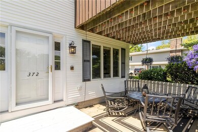 372 Chatham Cir unit 372, Warwick, RI 02886 - photo 3