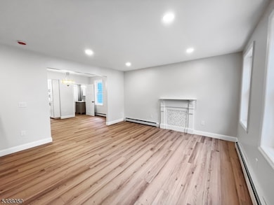 86 Heckman St, Phillipsburg, NJ 08865 - photo 3