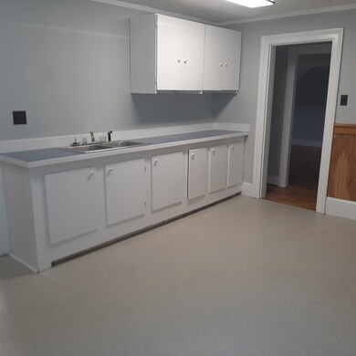 10 Parsons St, Colebrook, NH 03576 - photo 7