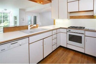 154 West Newton St unit 1, Boston, MA 02118 - photo 5