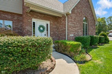 3681 Cheyenne Ct, Columbus, IN 47203 - photo 6