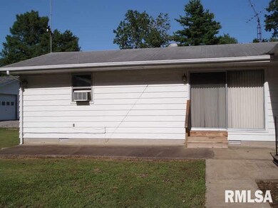 2416 North St, Harrisburg, IL 62946 - photo 7