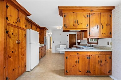 1669 Main St, Leicester, MA 01524 - photo 2