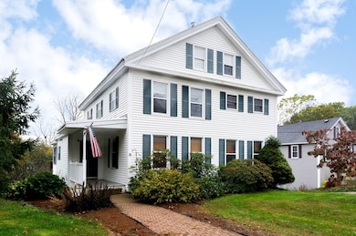 8 Elm St, North Brookfield, MA 01535 - photo 3