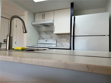 2016 Lakeview Dr, Sebring, FL 33870 - photo 5