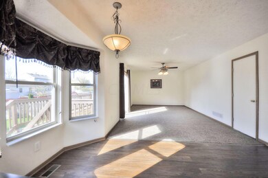 6621 Warriner Way-00101