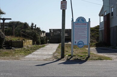 Beach Access at S Durham Ave