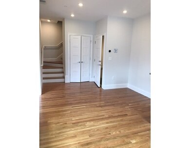 200 Highland Ave unit 4, Somerville, MA 02143 - photo 3