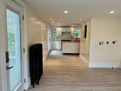 27 Pine Point Rd unit 2, Lynn, MA 01904 - photo 5