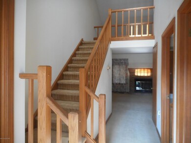 30 Harmon Dr, Stroudsburg, PA 18360 - photo 4