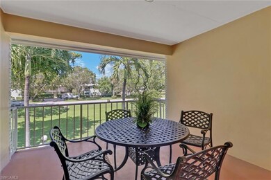532 Broad Ave S unit 532, Naples, FL 34102 - photo 3