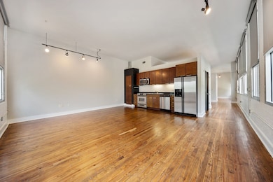 1312 Live Oak St unit 213, Houston, TX 77003 - photo 2