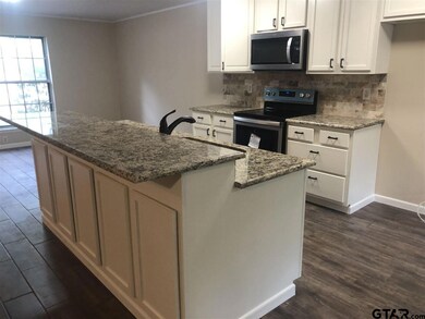 3001 S Robertson Ave, Tyler, TX 75701 - photo 6