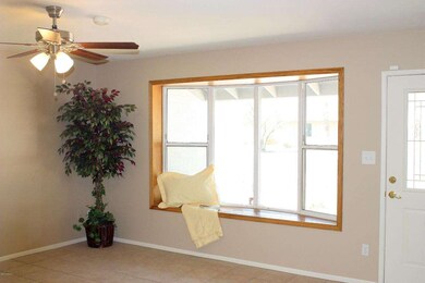 7 Living Room - add 4