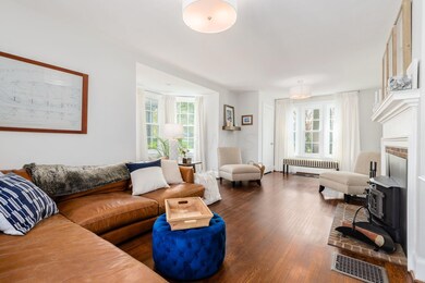 154 Erie Rd, Columbus, OH 43214 - photo 4