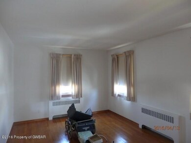 400 Thirwell Ave, Hazleton, PA 18201 - photo 6