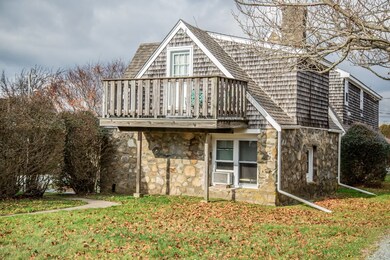 152 Tuckerman Ave unit 12, Middletown, RI 02842 - photo 5