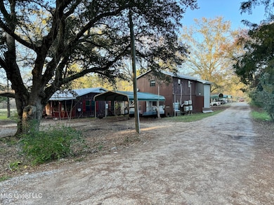 unlisted-address, Laurel, MS 39443 - photo 5