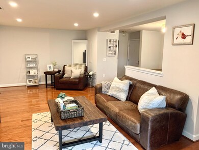 4081 S Four Mile Run Dr unit 103, Arlington, VA 22204 - photo 6